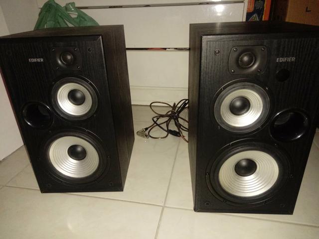 Monitor de referência EDIFIER - R2730DB