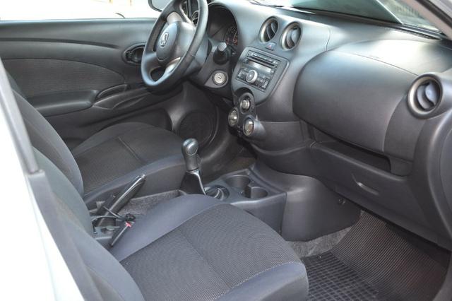 Nissan Versa 1.6 SUV 2013 - Foto 7
