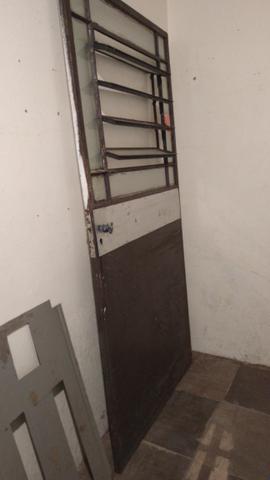 Porta ferro de barbada