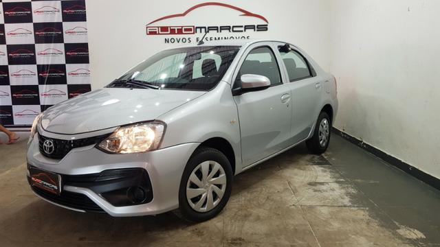 Toyota Etios Sedan X 1.5 Flex