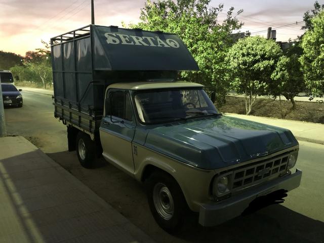 Vendo d10 a diesel com a gaiola 1984 - Foto 3