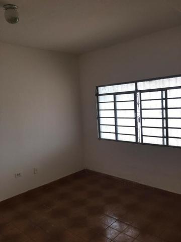 Vende-se casa espaçosa no bairro Coophema, com 2/4 sendo 1 suíte - Foto 12
