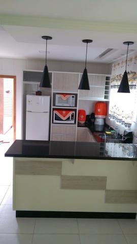 Sobrado 4 Dormitórios, 1 Suíte, Semi mobiliado localizado no Rio Vermelho! * - Foto 16
