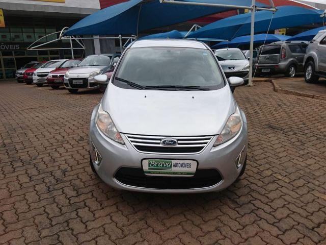 Fiesta Sedan SE 1.6 16V Flex 4p - Foto 8