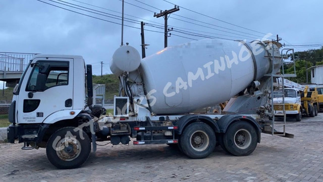 FORD CARGO 2629 PANDA 6X4 BETONEIRA DE CONCRETO SITI 2013