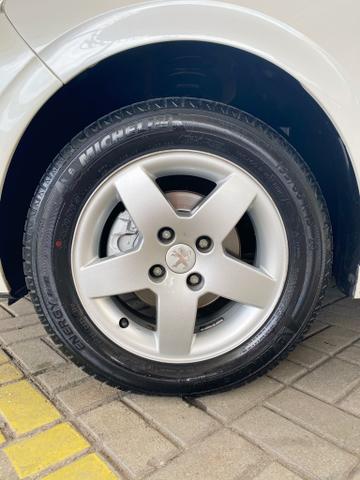 Peugeot 208 Active Pack 1.5 flex 2014/2014 - Foto 7