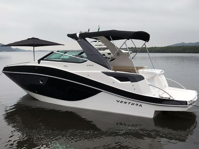 Lancha Ventura 300 Day Cruiser -30 pés-Ñ é/ NX/Focker/ Ñ Coral/ Ñ FS/ .