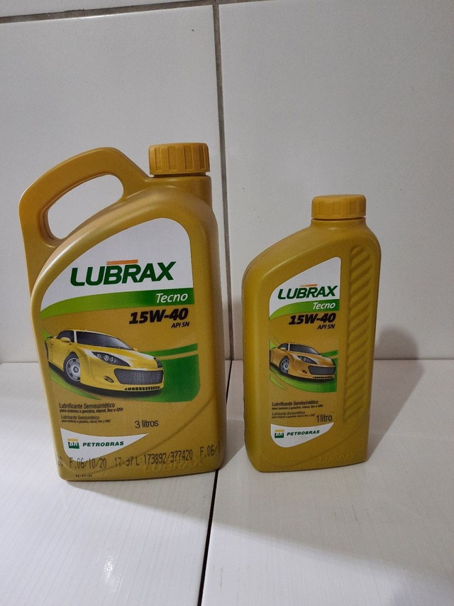 óleo automotivo semi sintetico lubrax 