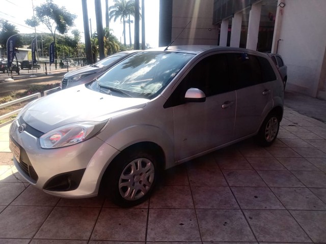 FORD FIESTA 1.6 COMPLETO IMPECÁVEL!