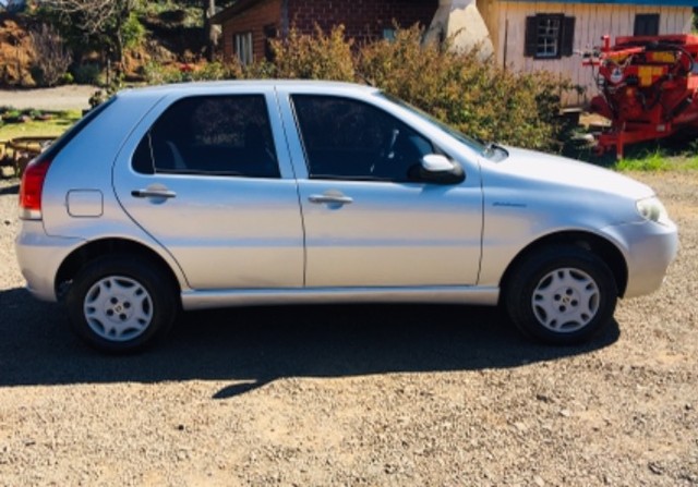 PALIO CELEBRATION 1.0 FIRE FLEX 8V 4P