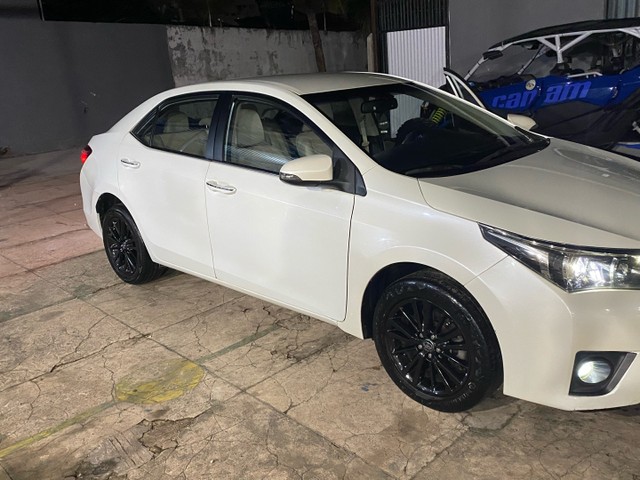 COROLLA ALTIS