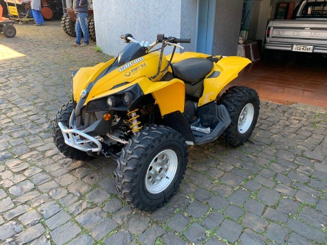 QUADRICICLO CAN AM RENEGADE 800