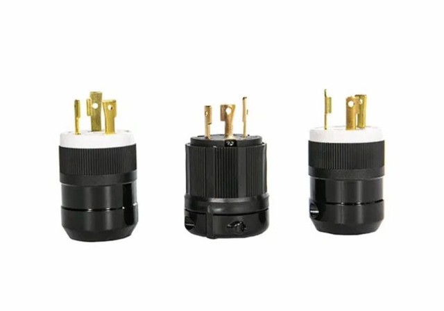 Gerador de Energia Gasolina 8.75 KVA Trifásico 380V Toyama TG8000CXE3-XP Part Elética  - Foto 6