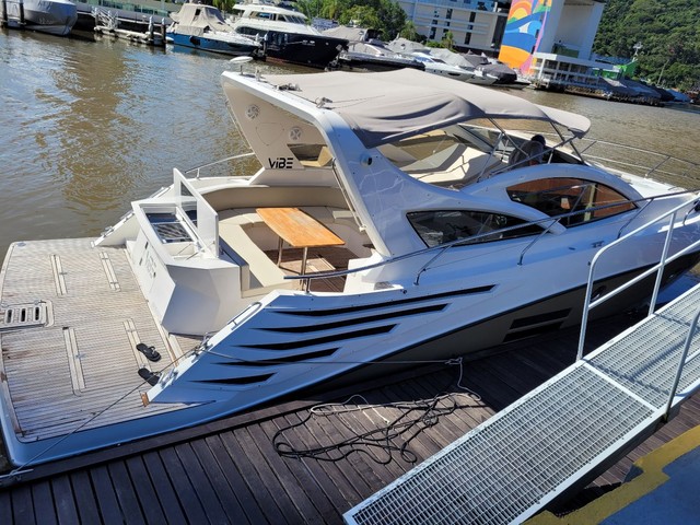 Armada 380 Ano 2012 x2 Mercruiser QSD 320 HP Focker Triton Sessa