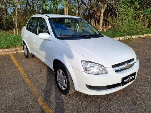 CHEVROLET CHEVROLET CLASSIC LS 2015/2016 FLEX em curitiba - Dani Automóveis