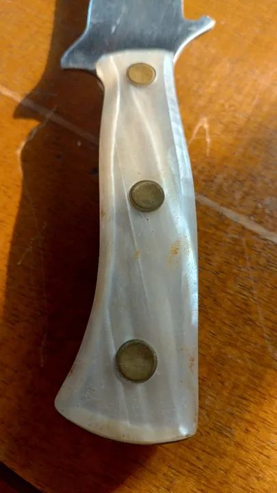 Faca Antiga Caça E Pesca Raridade, Com Cabo Tipo Madrepérola  - Foto 2