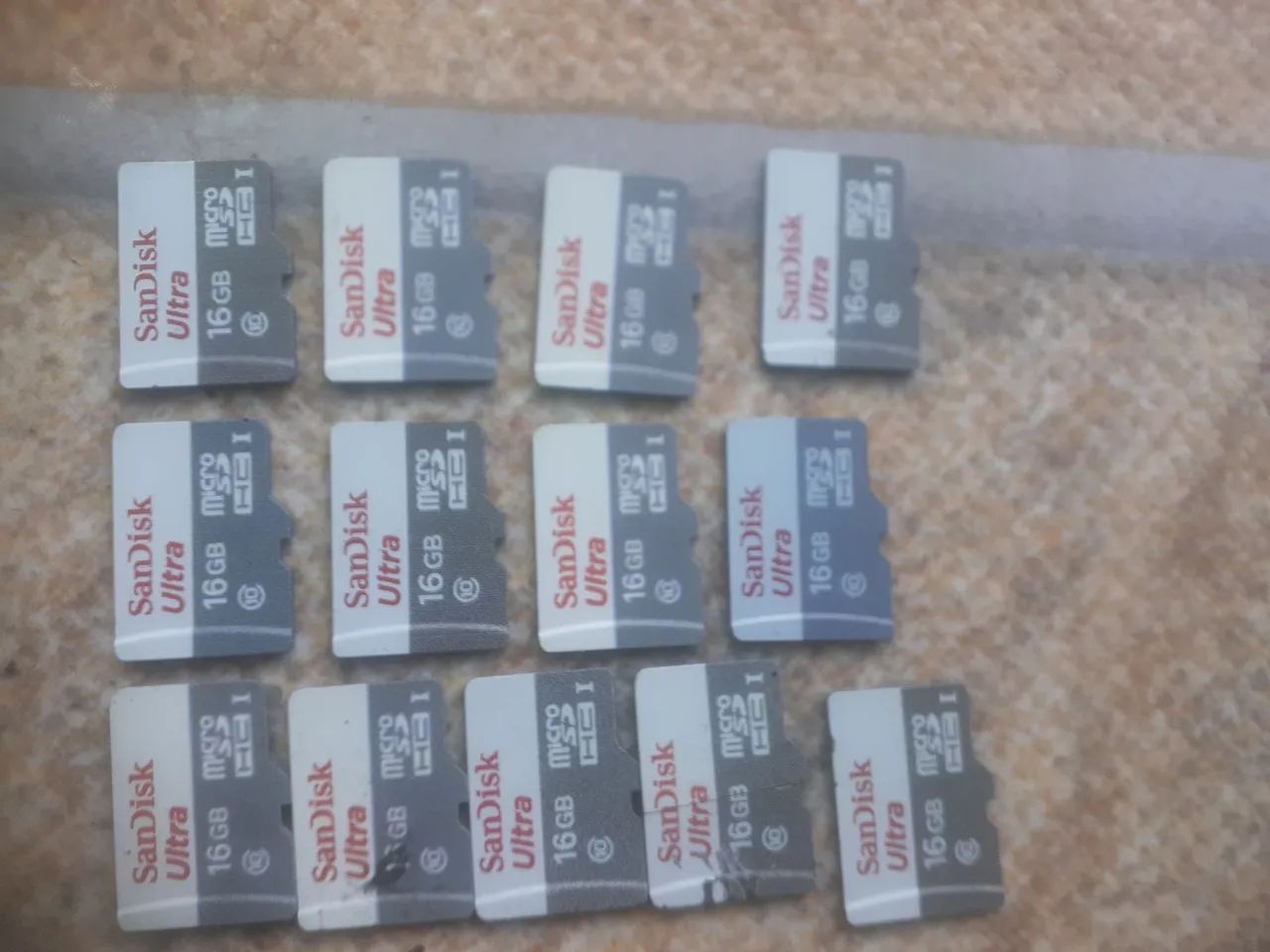 12 Cartões de Memória Sandisk Ultra 16GB