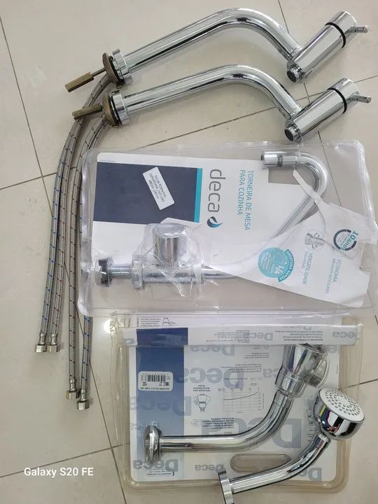 Deca Torneira de mesa cozinha chuveiro.