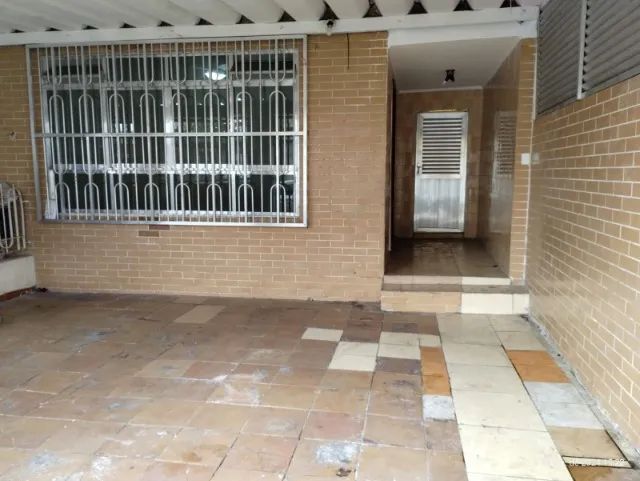 Captação de Casa para locação na Rua Estocel de Morais, Santa Maria, Santos, SP