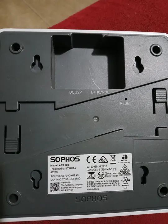 Sophos Apx 120 Router64617710292995121