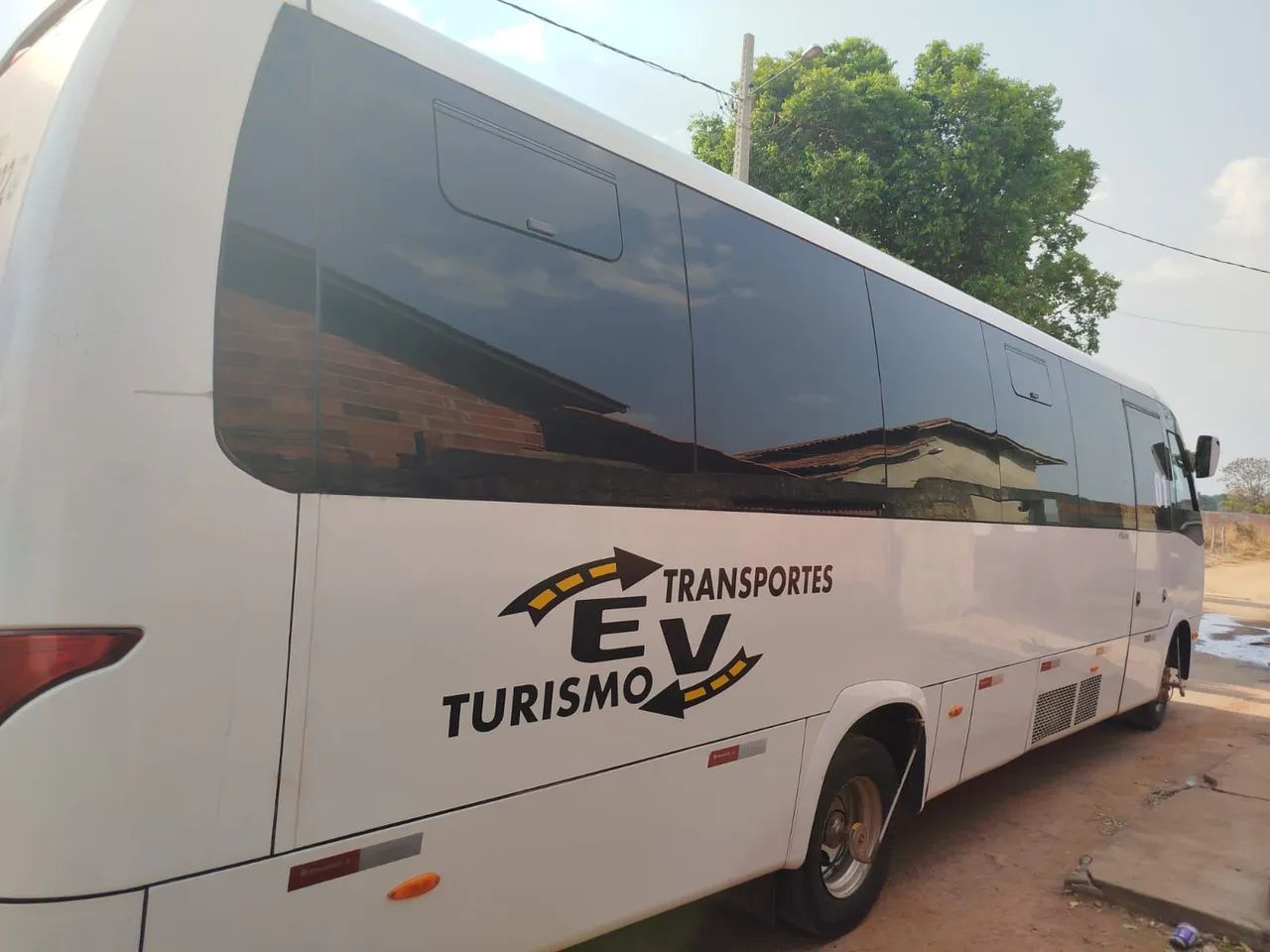 Micro ônibus volare w9