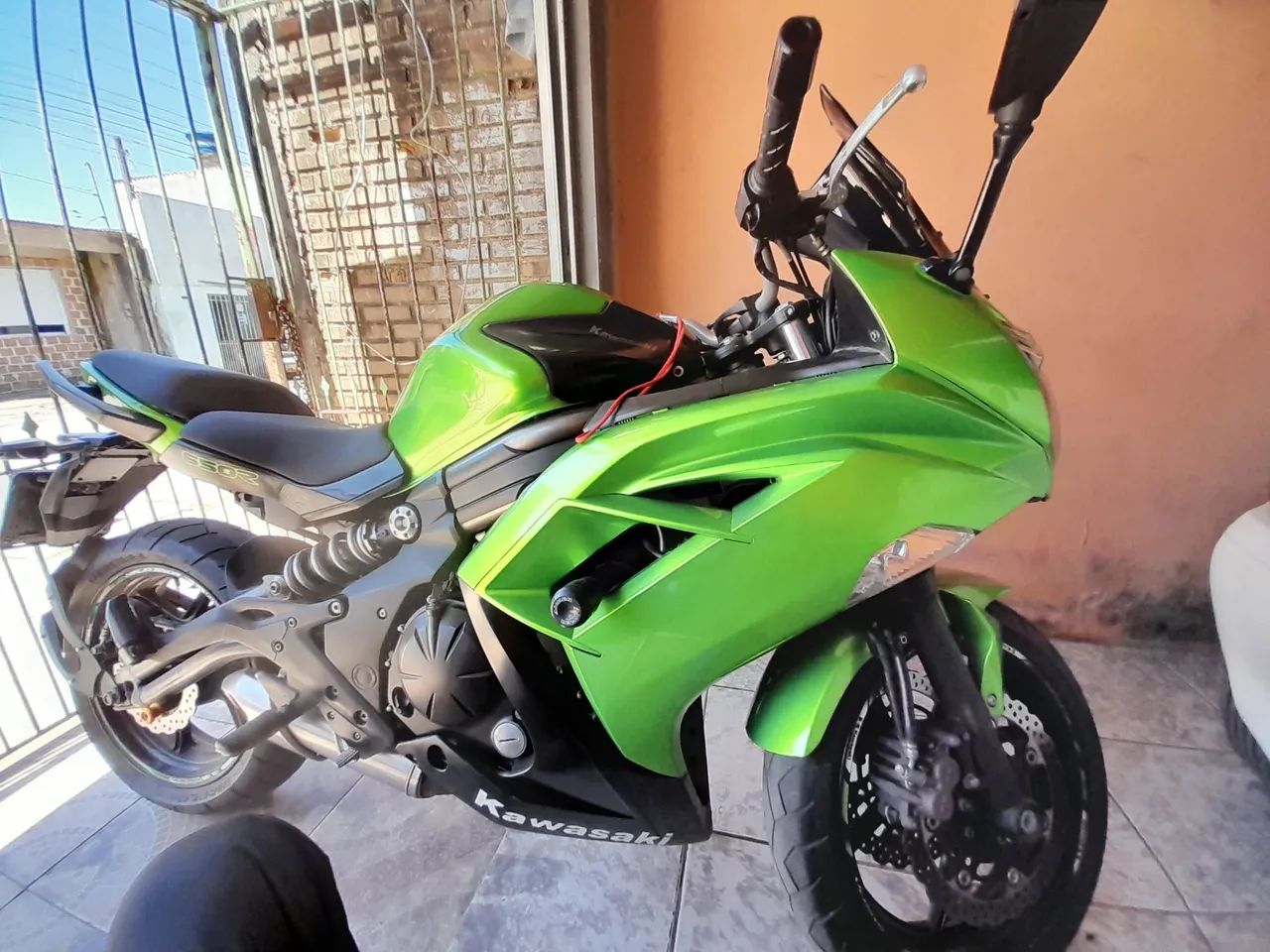 Particular vende kawasaki ninja 650r Impecável - Foto 5