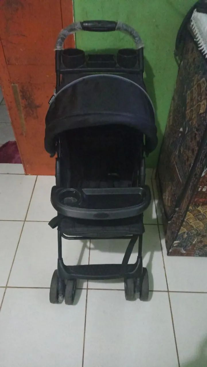 Carrinho de Bebê Dobrável - Foto 2