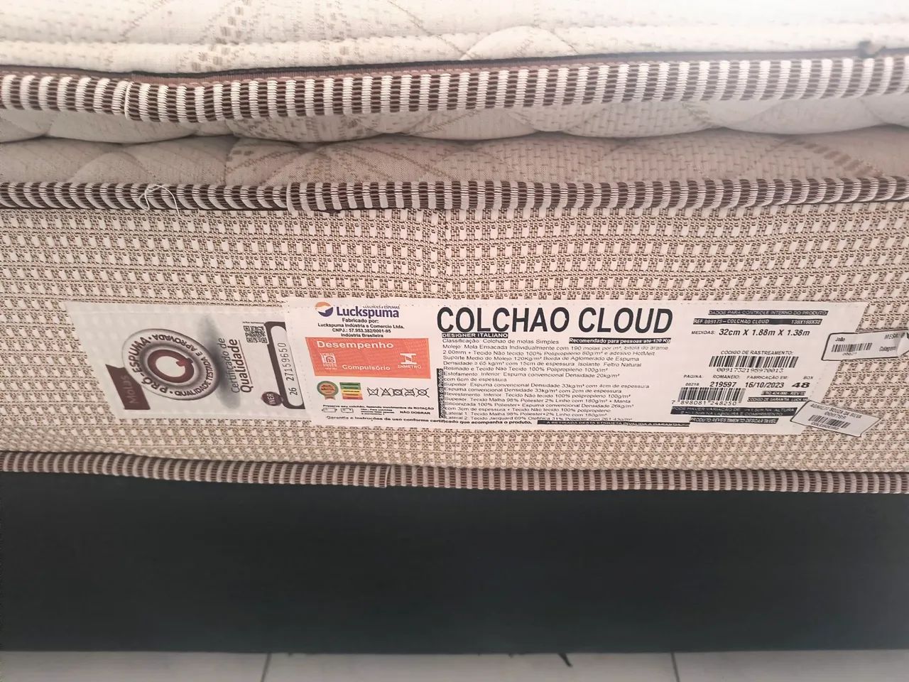 Cama box padrão 64374973673987123