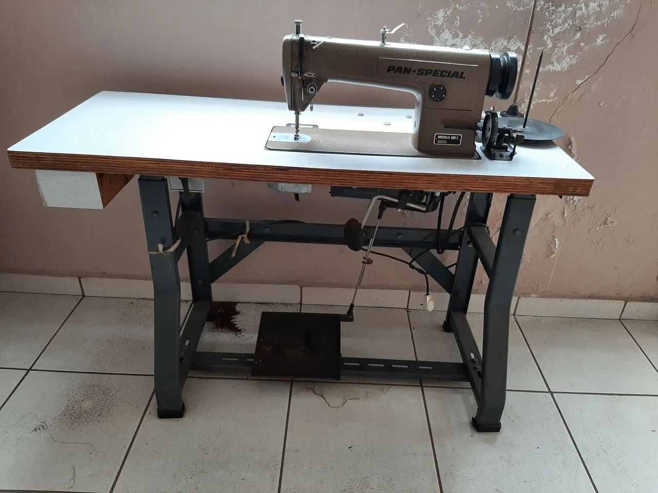 Máquina de costura reta industrial Pan Special da Pancostura 