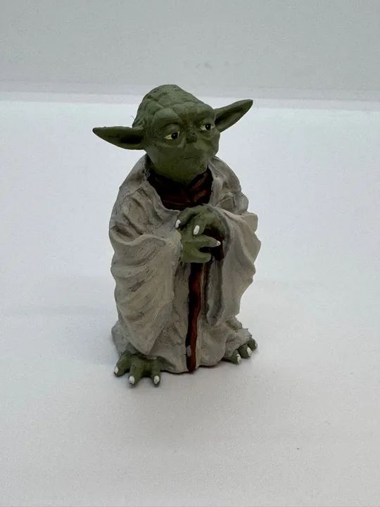 Estátua Resina Yoda Star Wars  - Foto 2