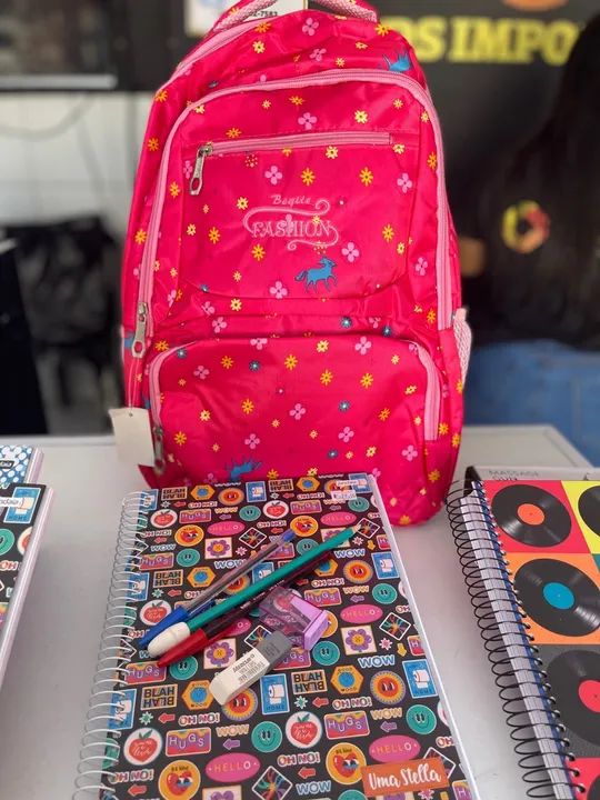 Kit Volta as aulas Mochila Caderno e Lápis - Foto 3