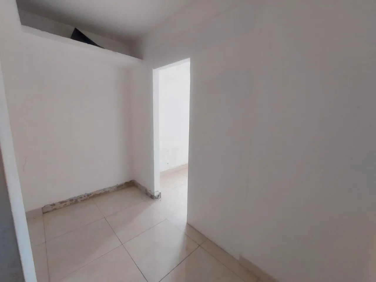 Sala comercial no 1º andar com 110m² no blindex - Na Constantino Nery - Foto 9