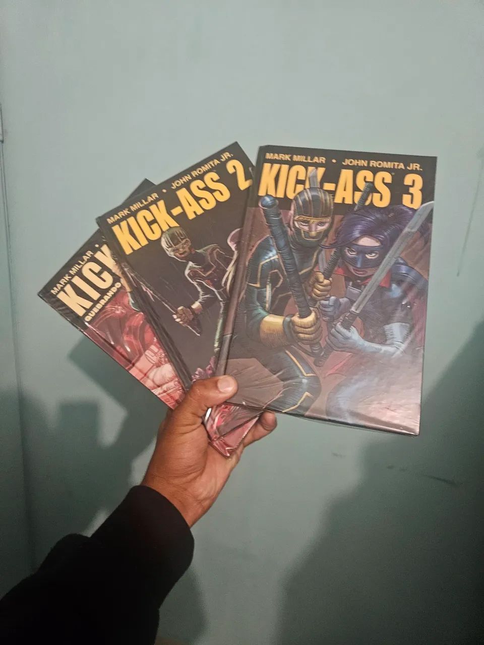 Kick-Ass Vol. 1-3 + edição especial da hit girl (HQs)