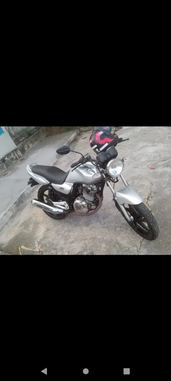 Moto bem conservada 