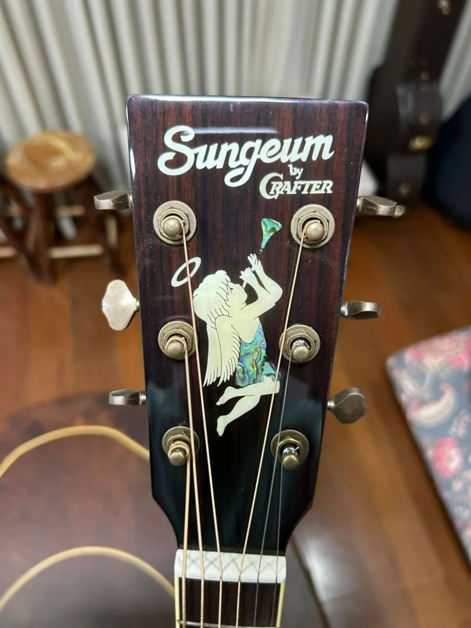 Violão Crafter Sungeum G-50th c VVS Grand Auditorium EQ DS-2 Pro
