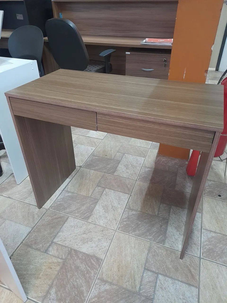 Mesa escrivaninha Reta com gaveta - Nova