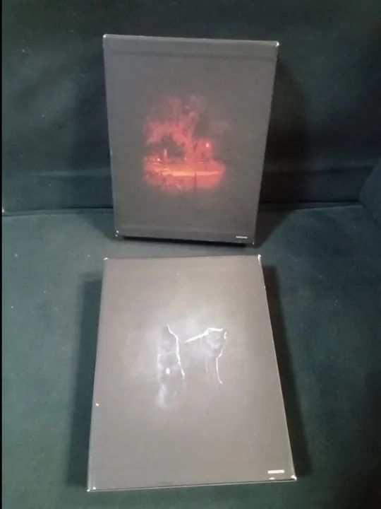 2 box blu-ray série terror True Blood terceira e quarta temporada completas 5 discos cada - Foto 2