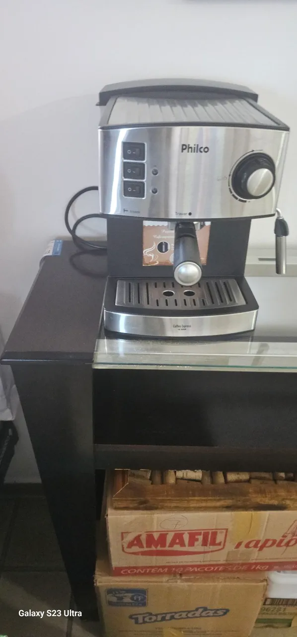 Cafeteira expresso + Aparador