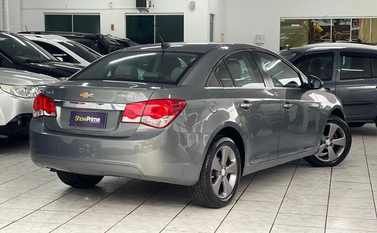 CRUZE LTZ 1.8 16V FlexPower 4p Aut. - Foto 3