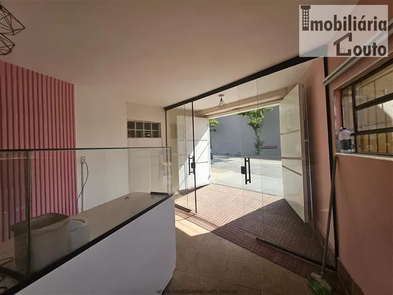 Salões Comerciais para locação em Mogi das Cruzes no bairro Vila São Sebastião