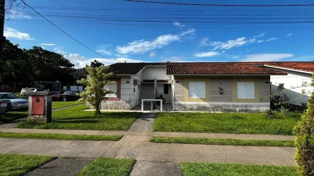 Casa com 03 Quartos - Bairro Bela Vista em Palhoça (Em condomínio)