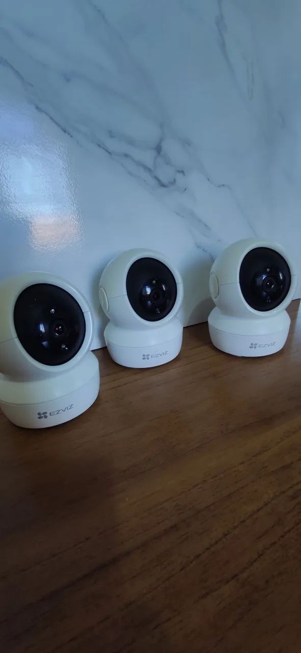 Câmeras de segurança EZVIZ / HIKVISION 