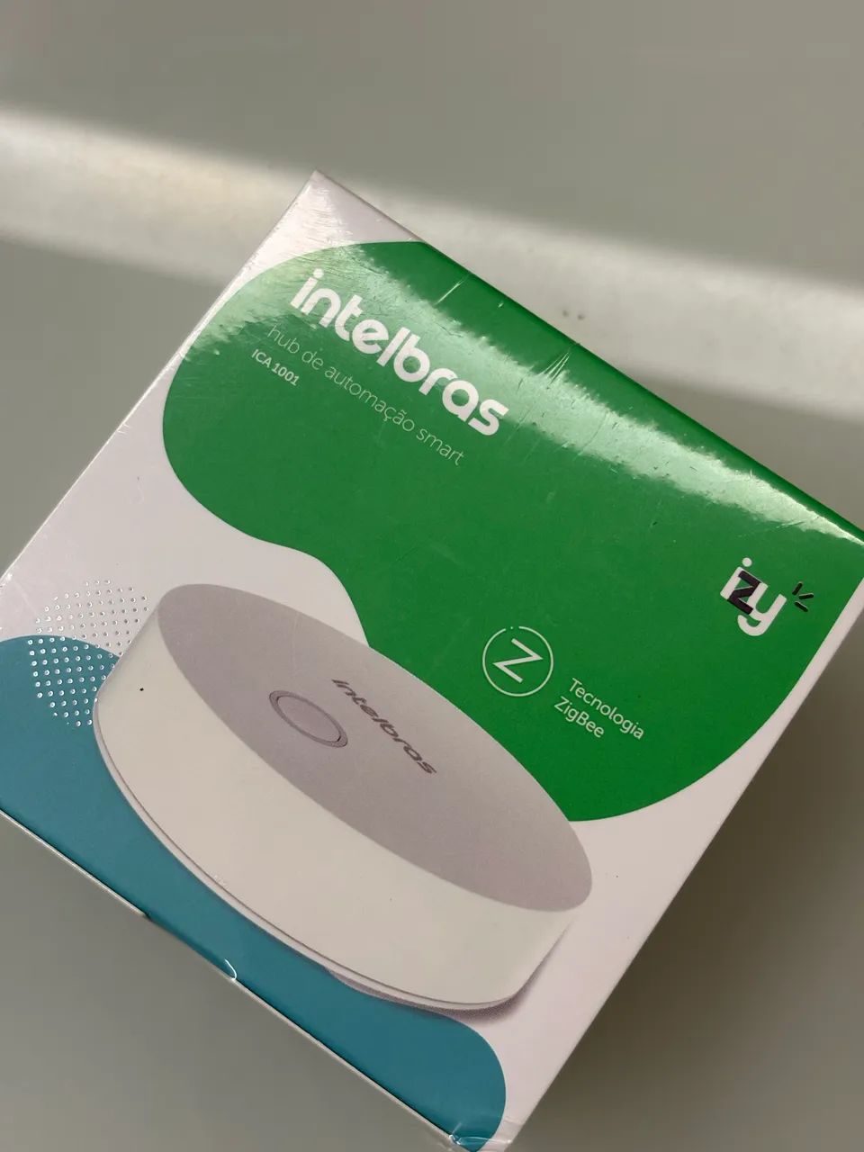 Hub de Automação Intelbras ICA 1001 > Tecnologia ZigBee > Novo na caixa