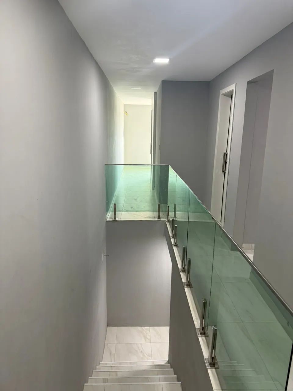 piscina, móveis projetados, toda no porcelanato. - Foto 10