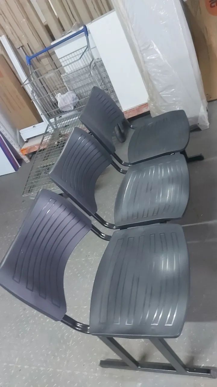 Cadeiras juntas PVC pés aço para recepção * - Foto 4