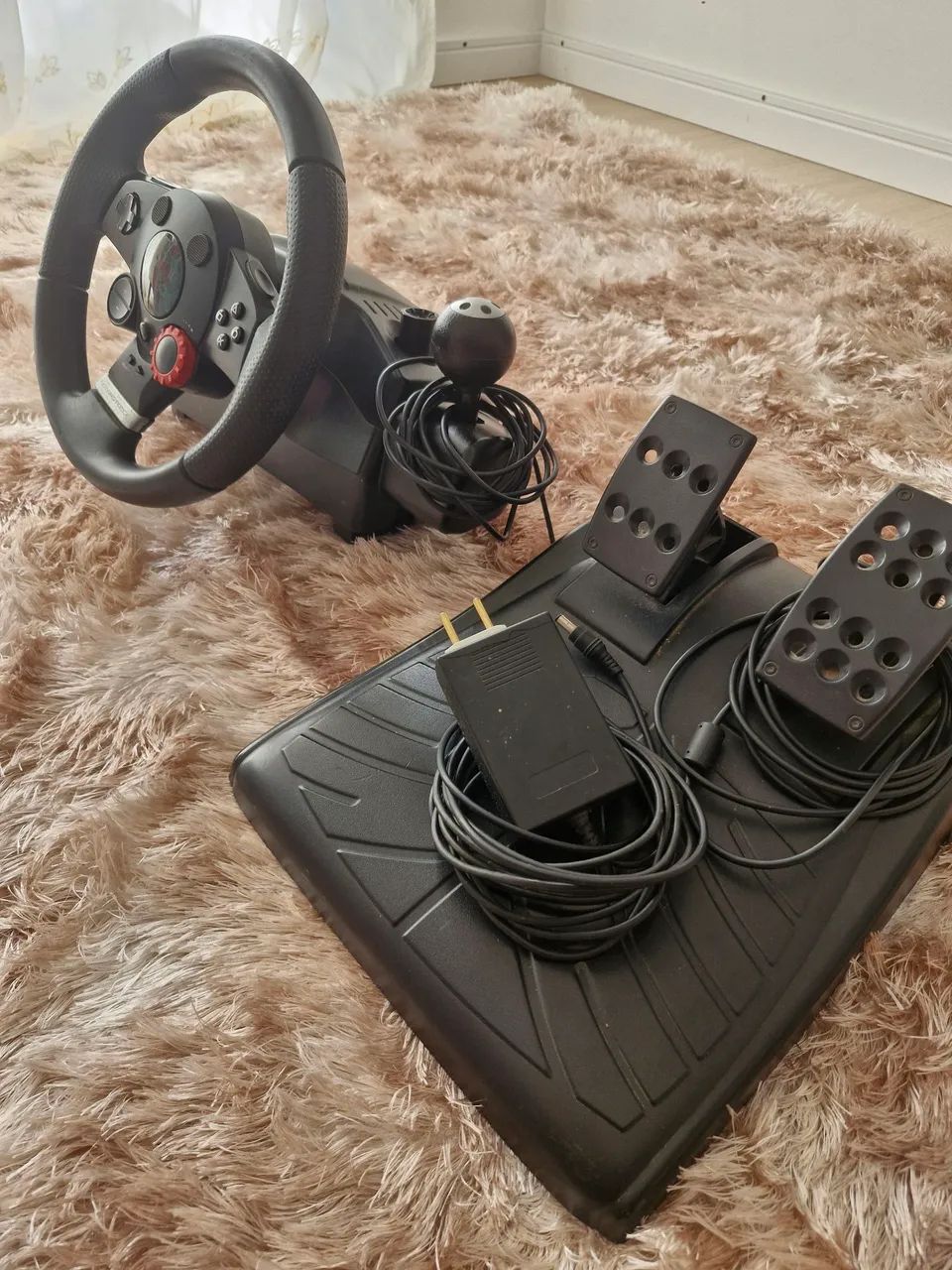 Volante Logitech Driving Force GT - Usado