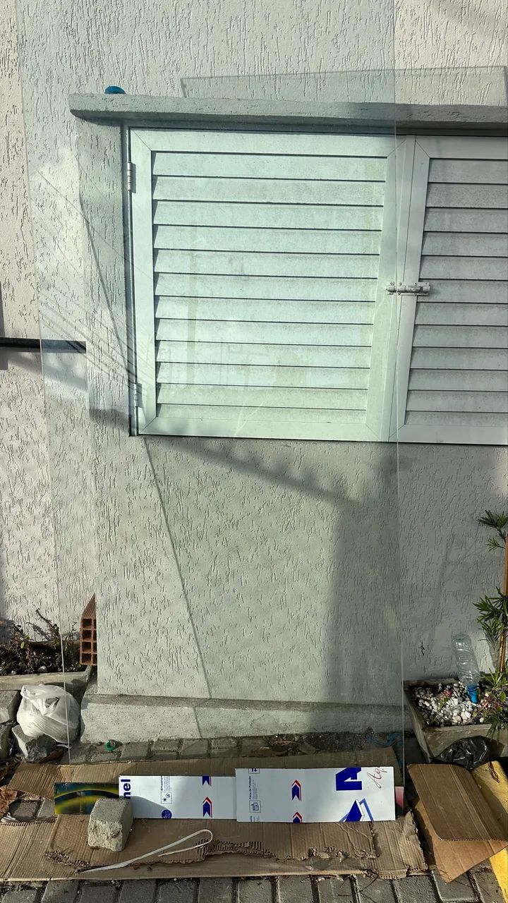 Vidro A 2.30 x L 97 - 8mm  - Foto 5