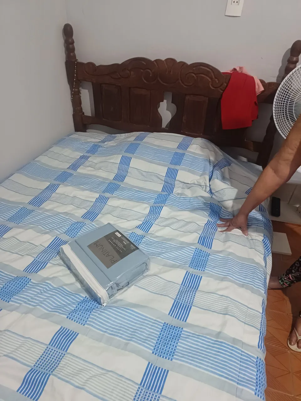 Cama de Madeira