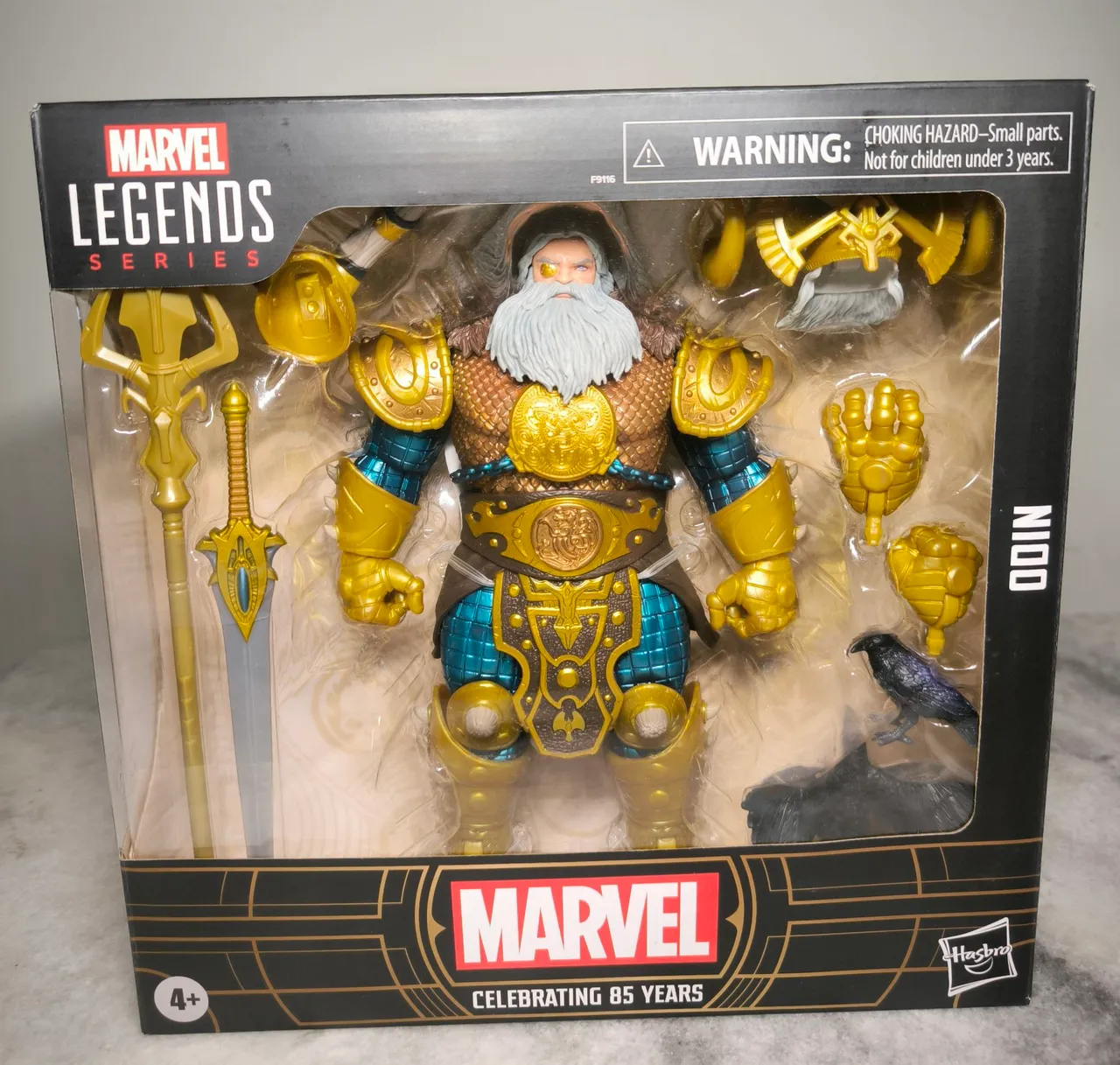 Marvel Legends Odin celebrating 85 years lacrado