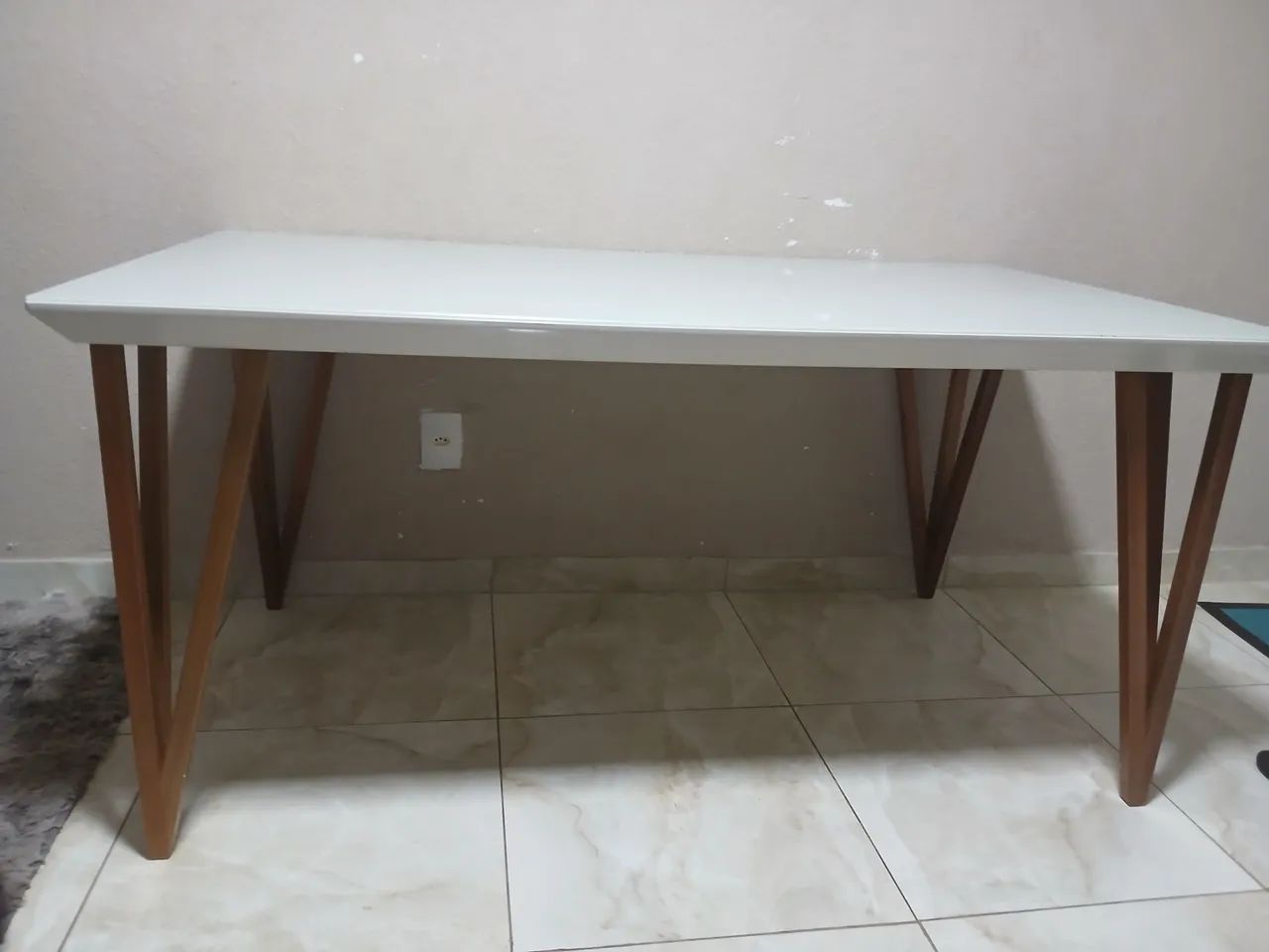 Mesa de jantar grande (6 lugares)